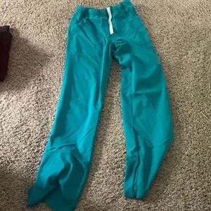 Scrub pants